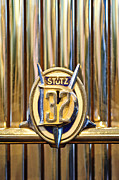 Jill Reger - 1933 Stutz DV-32 Five Passenger Sedan Emblem